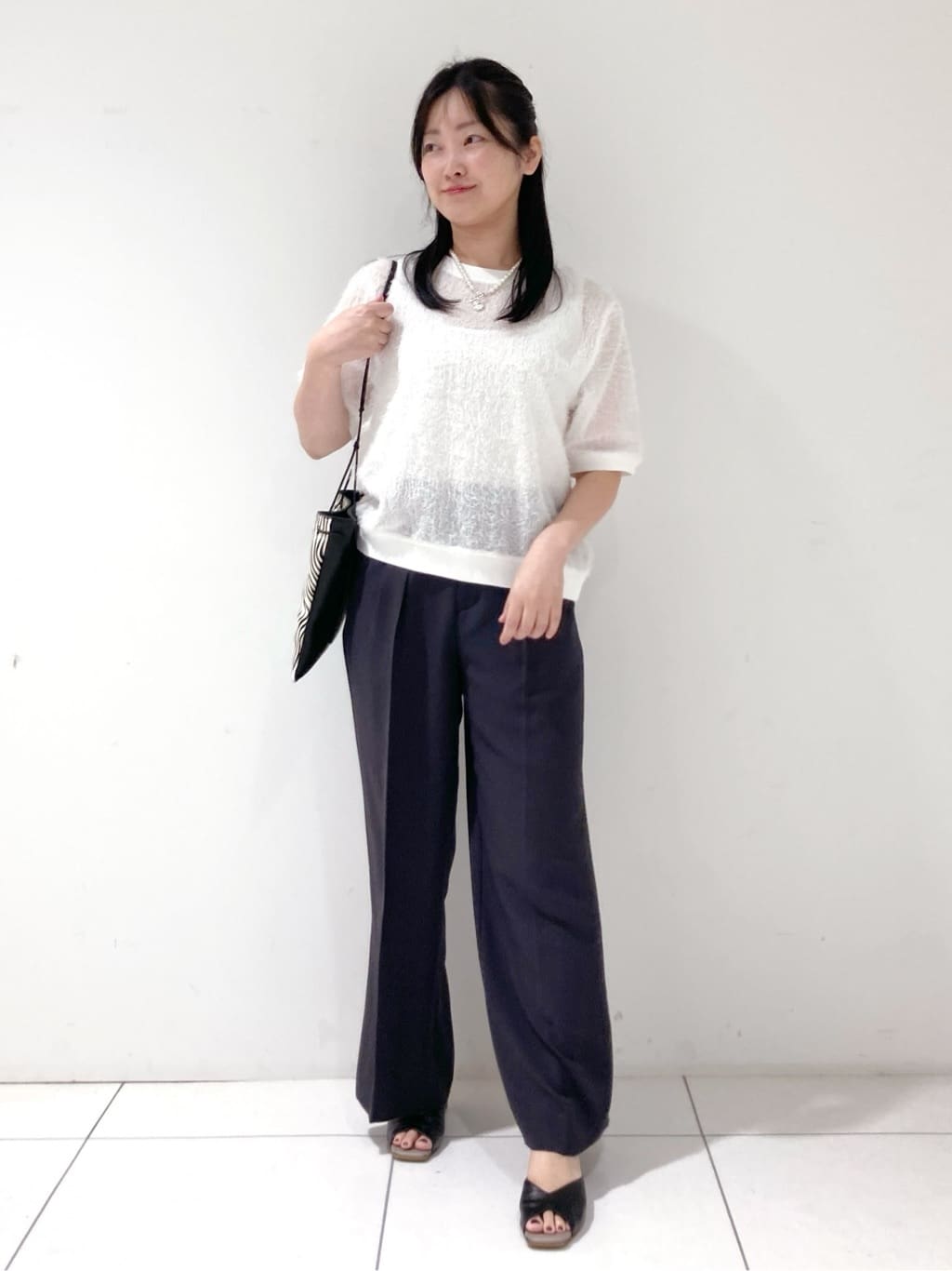 momokoさんの「INDIVI｜ヘアリージャカードトップス」を使ったコーディネート