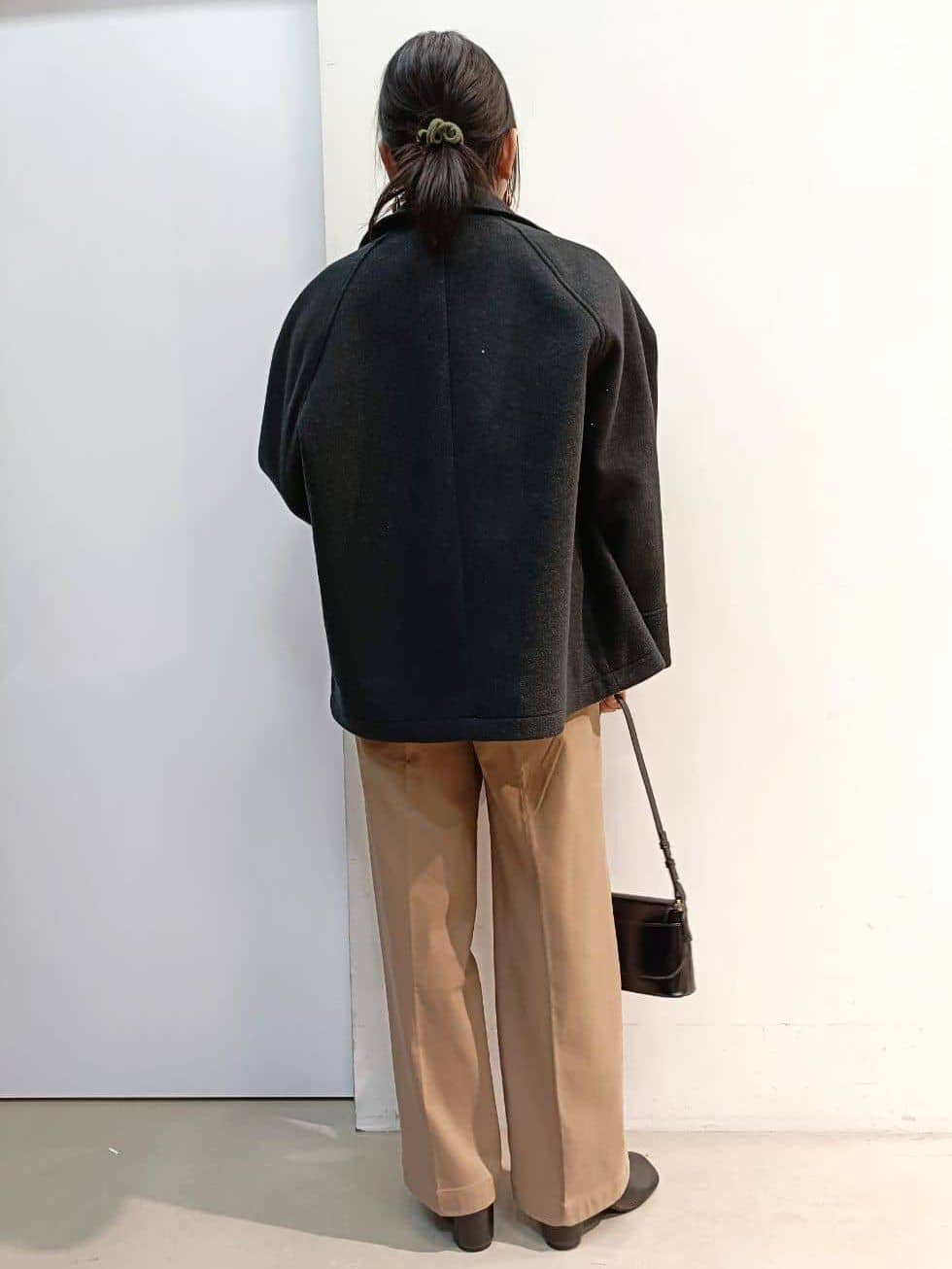あんさんの「THE SHOP TK｜【洗える】上品にきらめく フェザーラメニット」を使ったコーディネート