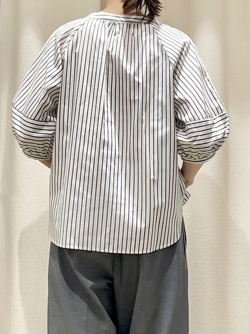 uwatokoさんの「Dessin｜【セットアップ可/ウエストゴム/洗える】サイドライン入りワイドパンツ」を使ったコーディネート