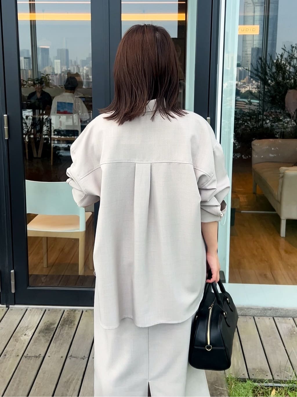 ちびゆきさんの「grove｜【カセット服/選べる着丈】洗濯機で洗えるオーバーシャツ」を使ったコーディネート