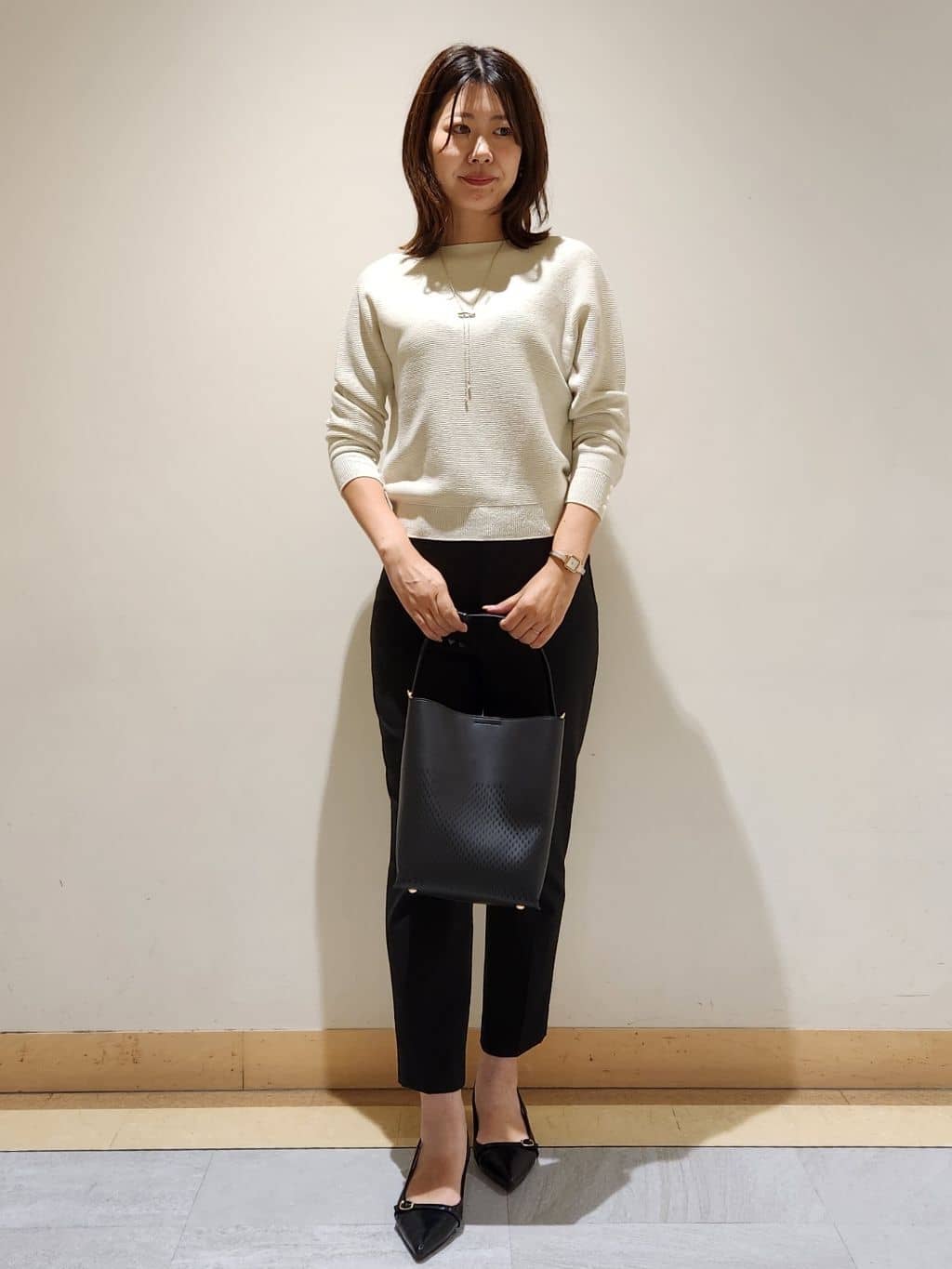yukaさんの「COUP DE CHANCE｜【手洗い可／日本製】センタープレステーパードパンツ」を使ったコーディネート