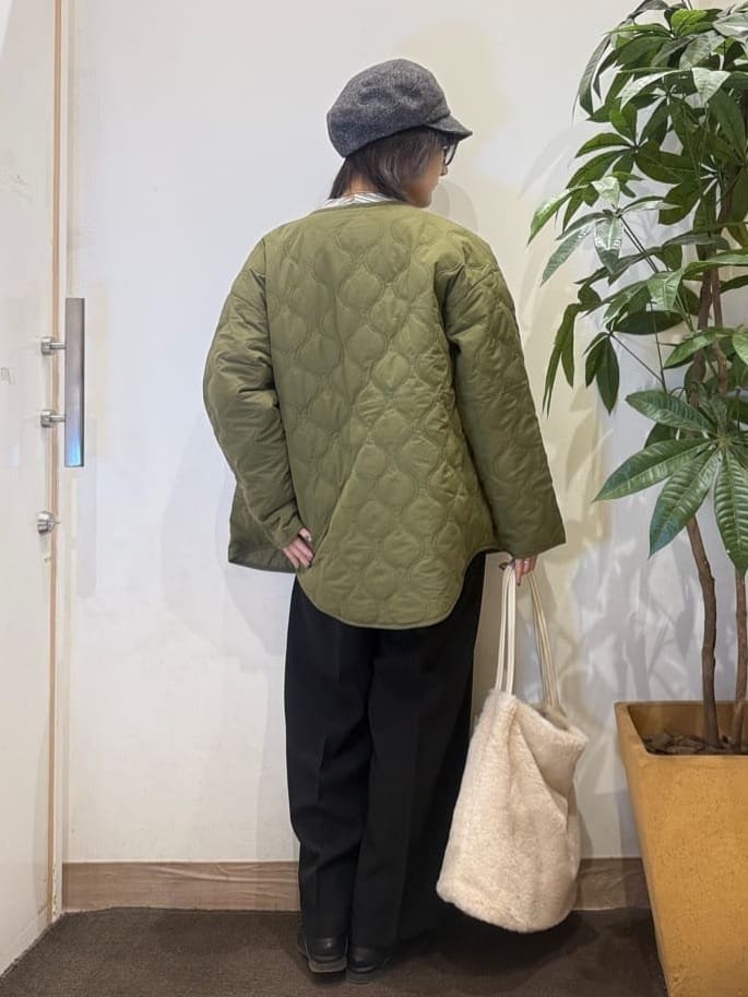 misakiさんの「SHOO･LA･RUE｜つまみハンドルフェイクファートートバッグ」を使ったコーディネート
