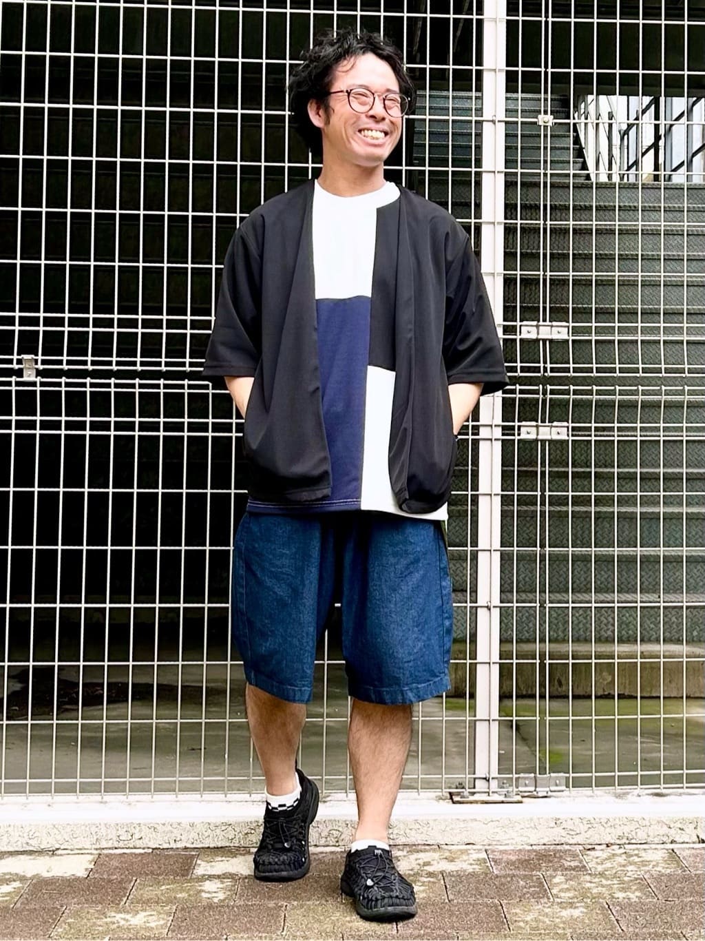 KENJI Iさんの「THE SHOP TK｜五分袖カーディガン+半袖Tシャツセットアイテム 洗濯機OK」を使ったコーディネート