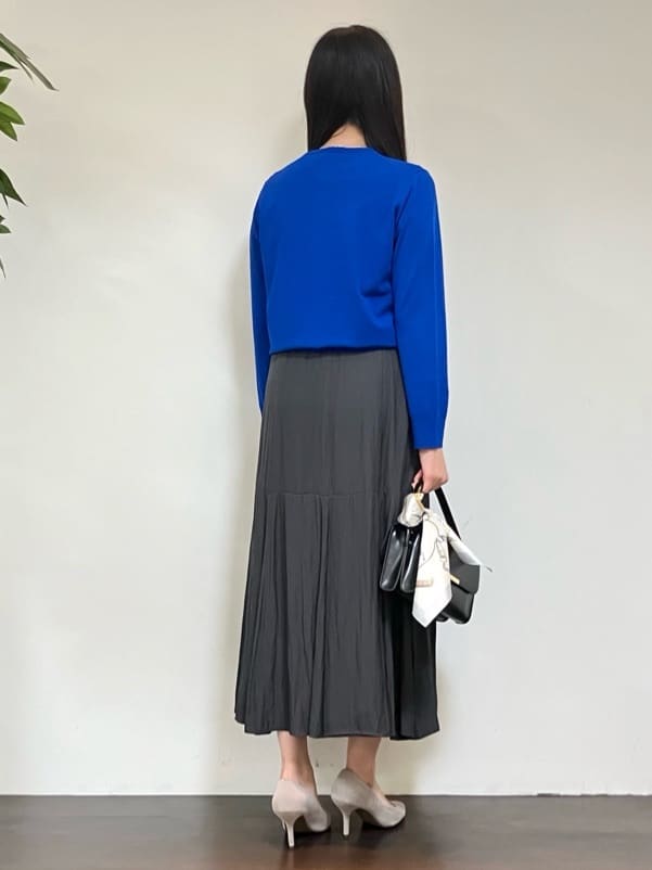 カレンさんの「UNTITLED｜【アンサンブル可/薄手】ベーシッククルーネックカーディガン」を使ったコーディネート
