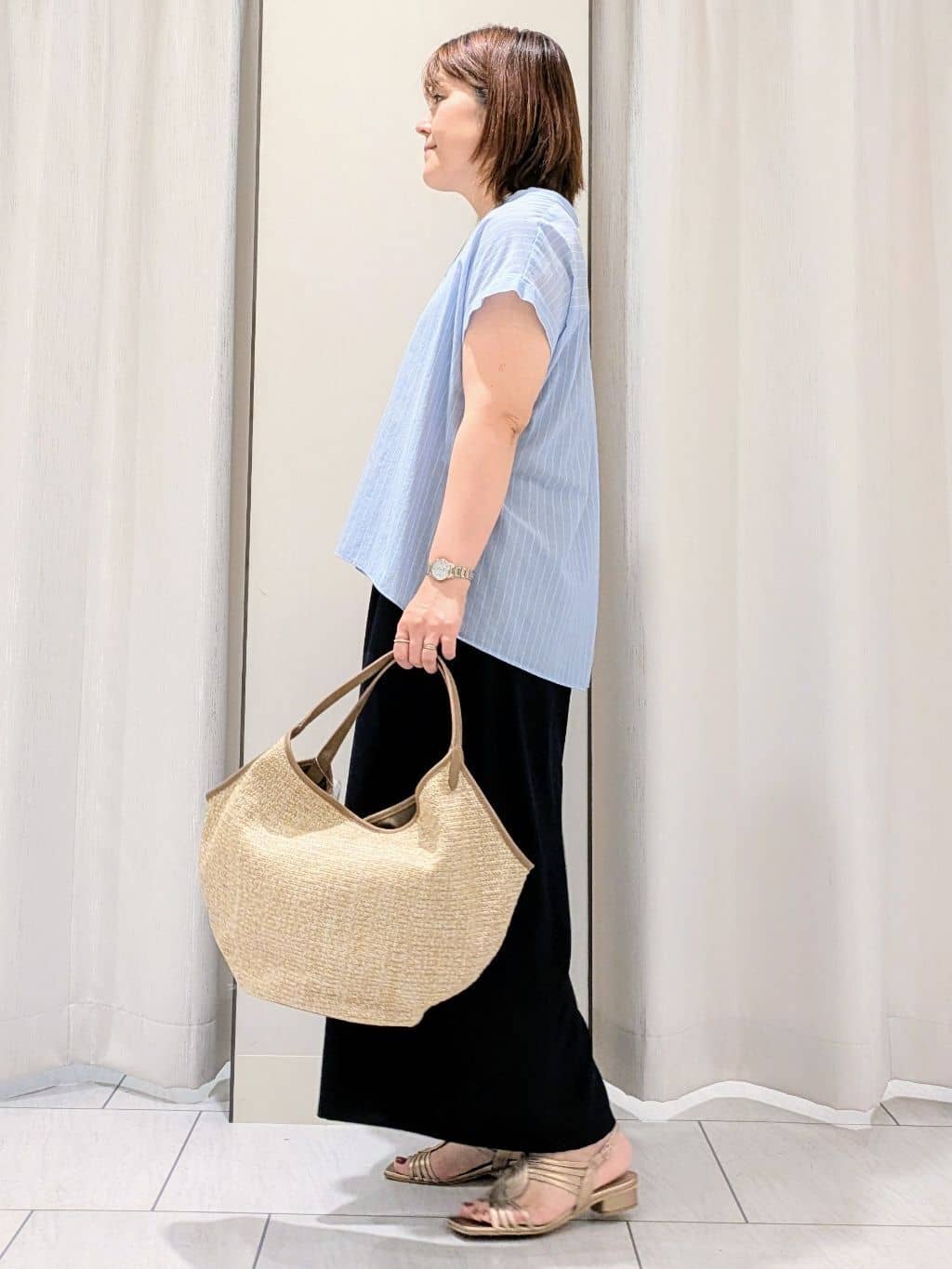 Onumaさんの「UNTITLED｜【洗える/スキッパー】フレンチスリーブシアーブラウス」を使ったコーディネート