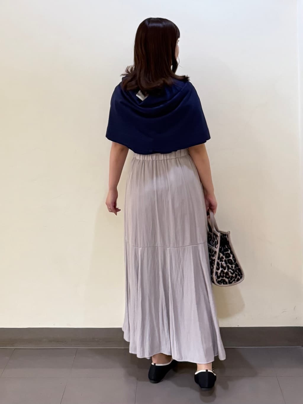 いくみさんの「UNTITLED｜【アンサンブル可/洗える】シアーノースリーブ プルオーバー」を使ったコーディネート