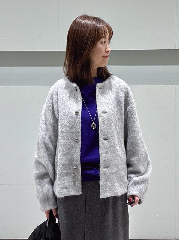 makiさんの「UNTITLED｜【8色展開／コンパクト丈】レーヨン混 コクーンニット」を使ったコーディネート