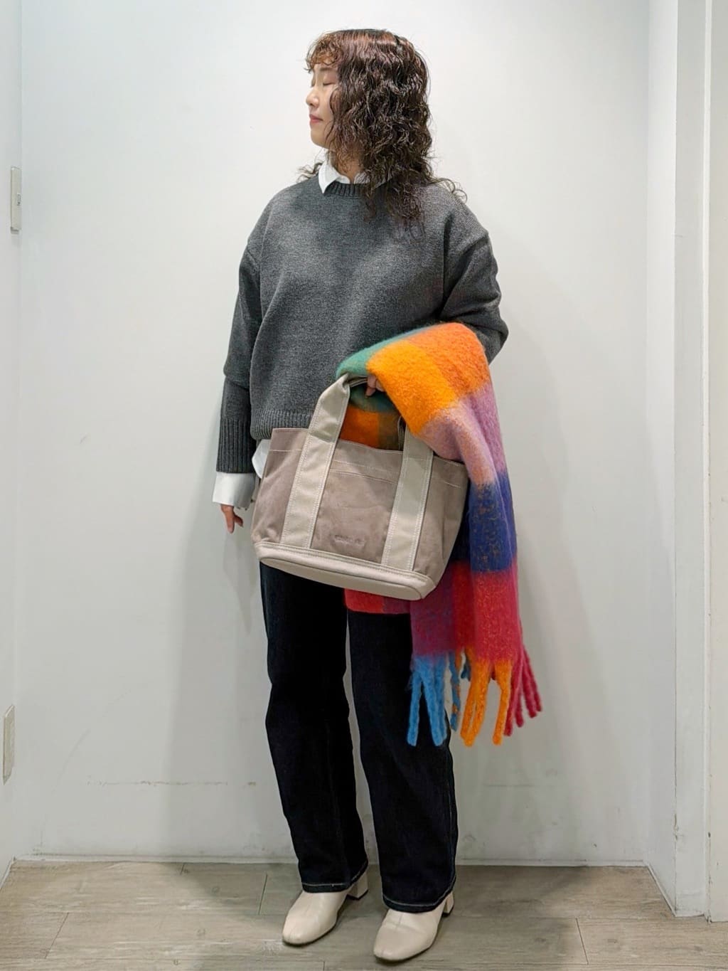 sumicaさんの「OPAQUE.CLIP｜ポケット刺繍レギュラーカラーシャツ【洗濯機OK】」を使ったコーディネート