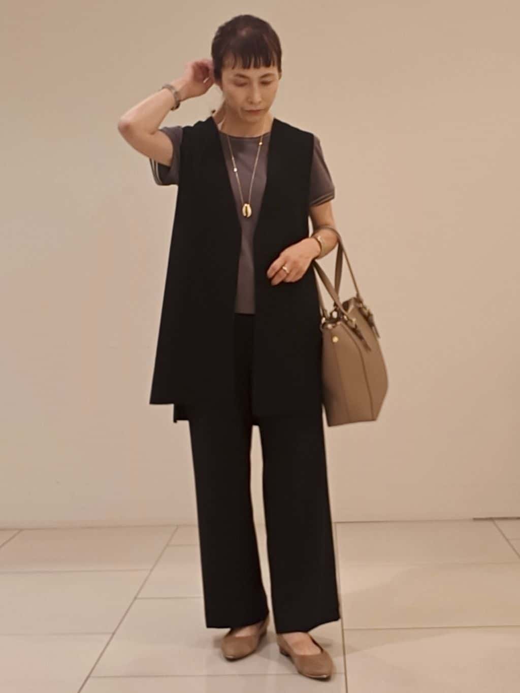namiさんの「Reflect｜【インナーにおすすめ◎】シアーネックデザインプルオーバー」を使ったコーディネート