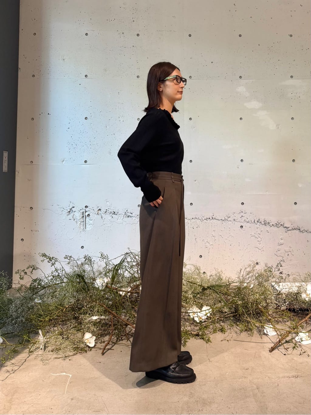 uchi__yamaさんの「CODE A｜frill design knit」を使ったコーディネート