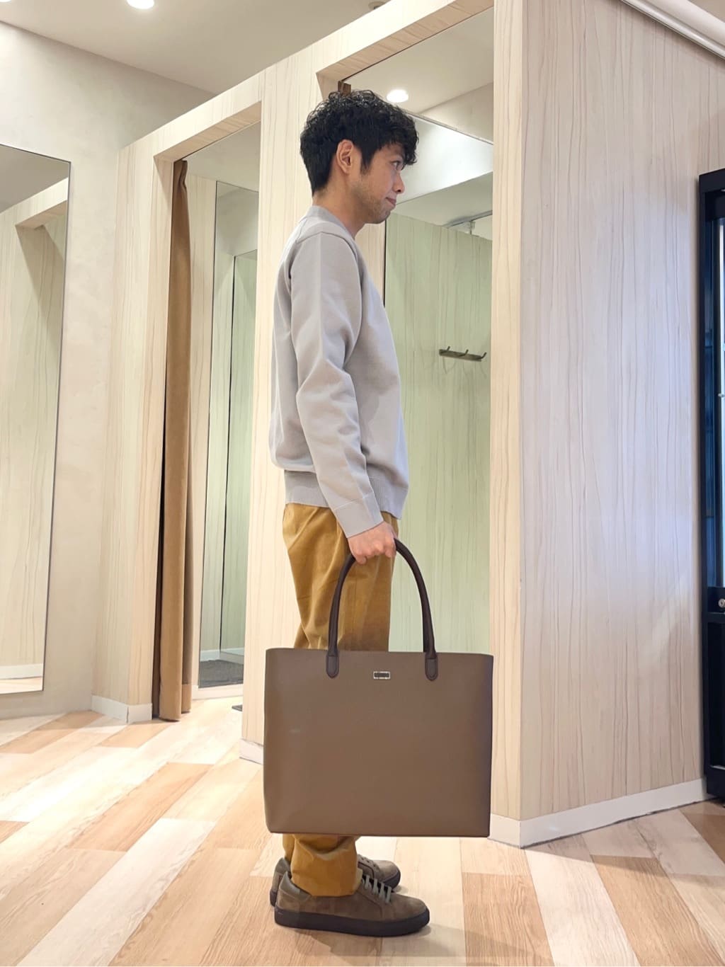URAさんの「TAKEO KIKUCHI｜【Sサイズ～】アンチピリング テーラードネック ニット」を使ったコーディネート