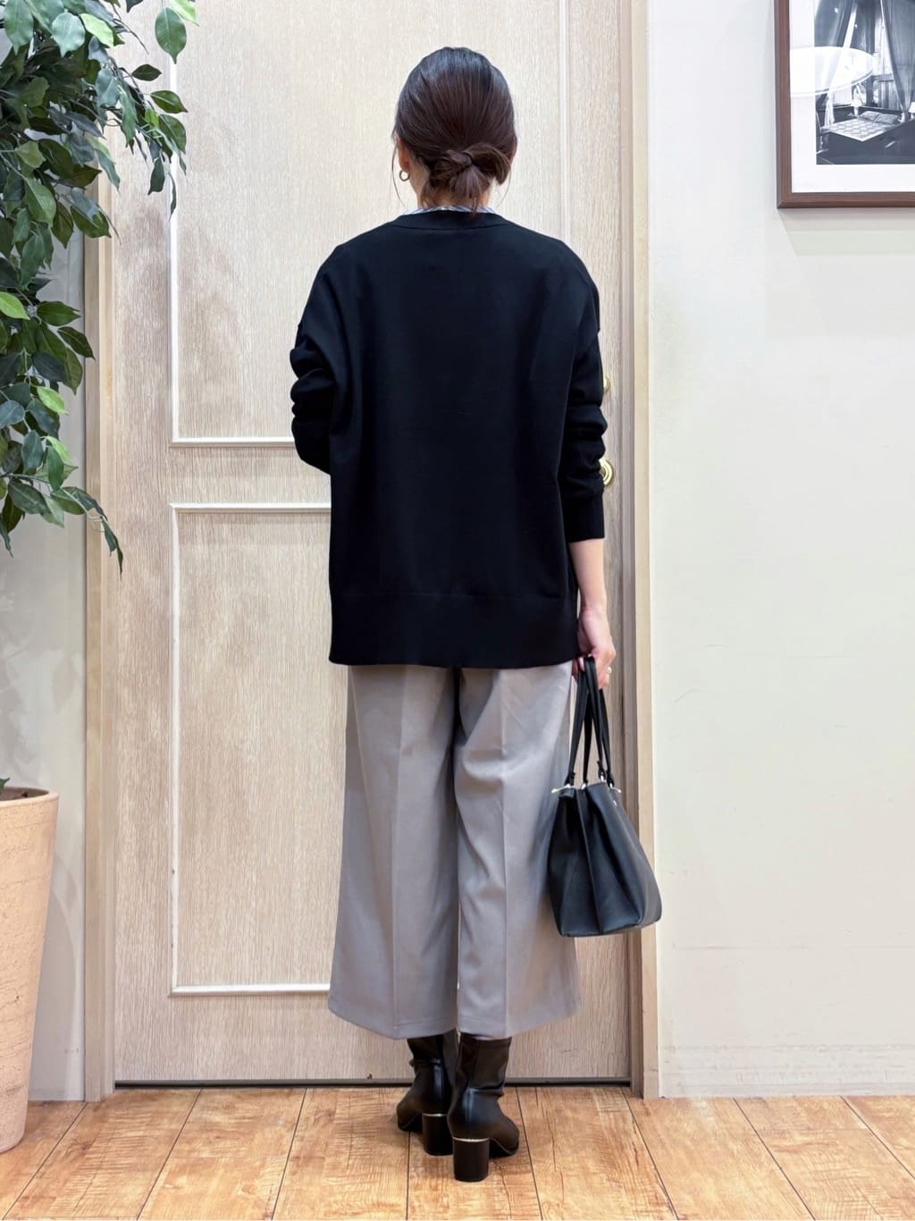 なみさんの「SHOO･LA･RUE｜【S-LL】キャンディースリーブが女性らしい マルチストライプブラウス」を使ったコーディネート