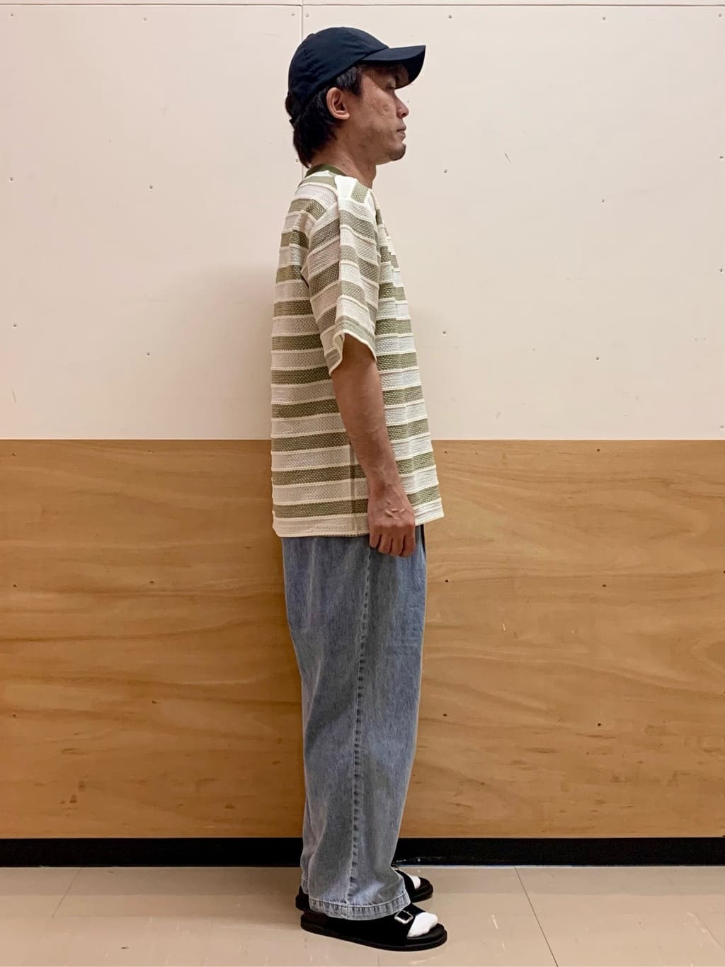 MATUさんの「THE SHOP TK｜変形ボーダー半袖Tシャツ【洗濯機OK】」を使ったコーディネート