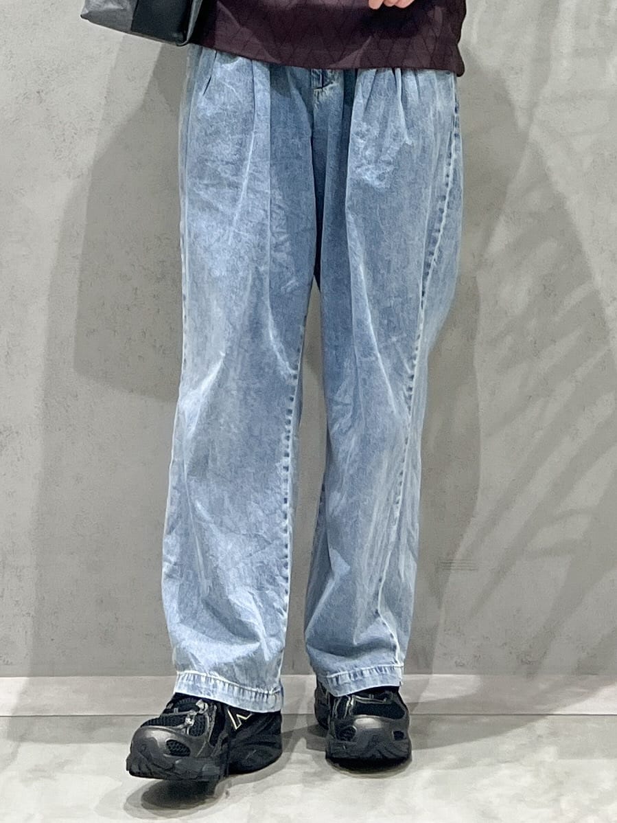 SHI-MAさんの「THE SHOP TK｜リンクスジオメトリック長袖Tシャツ【サスティナブル素材使用/洗濯機OK】」を使ったコーディネート