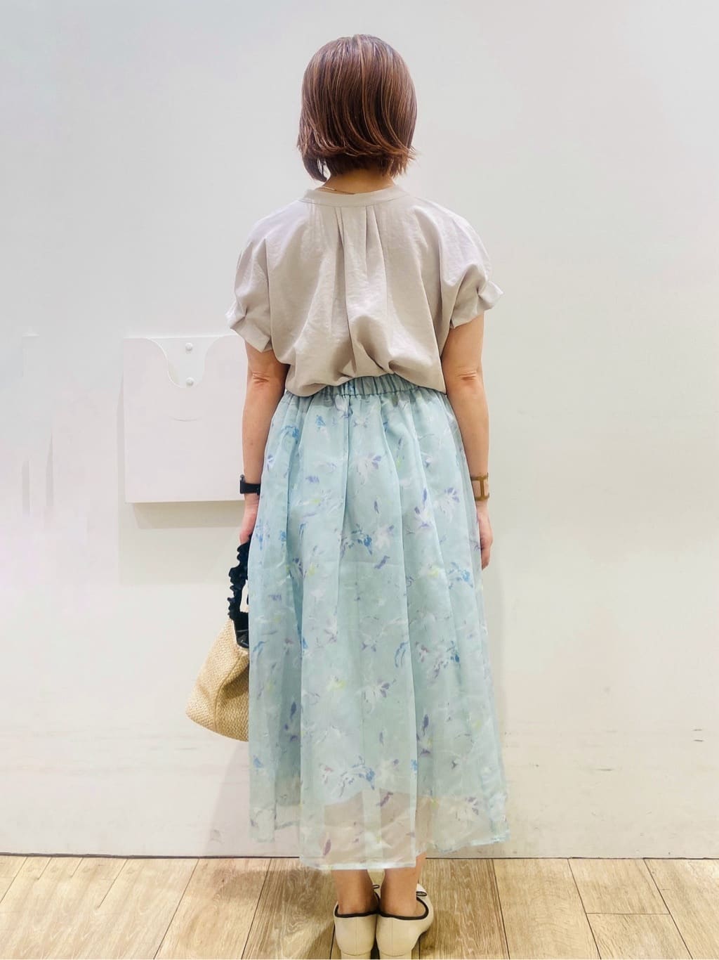 YUKOさんの「index｜《7色展開／XS-LLサイズ》タックスリーブスキッパーブラウス【洗濯機洗い可／吸水速乾／抗ピル／防シ」を使ったコーディネート