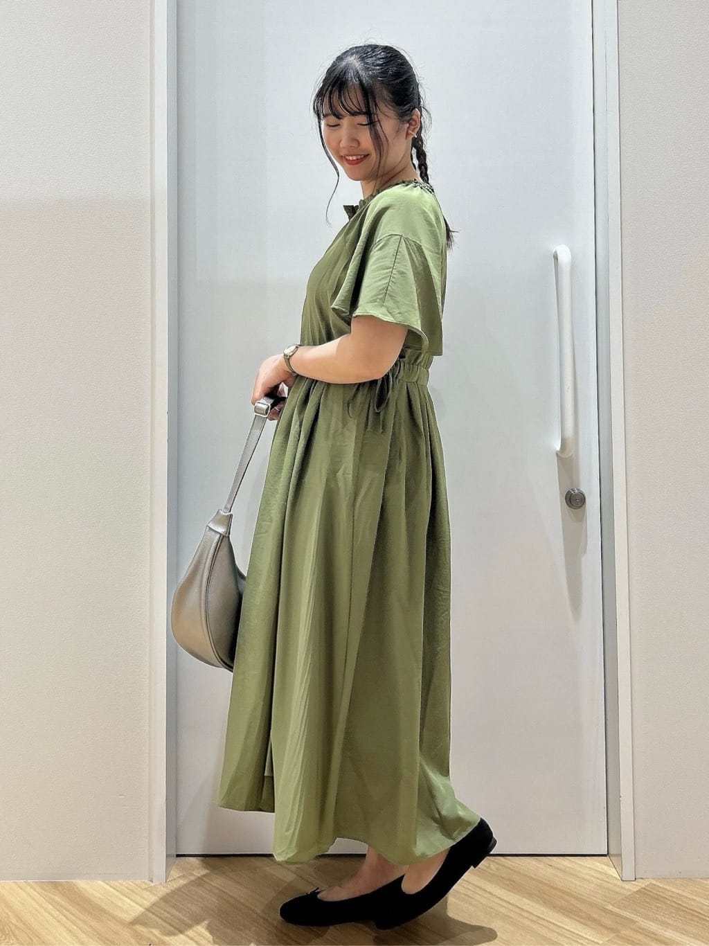 みいさんの「grove｜最終お値下げ！！【人間工学】つつまれフィットバレエシューズ （抗菌防臭加工裏地使用）」を使ったコーディネート