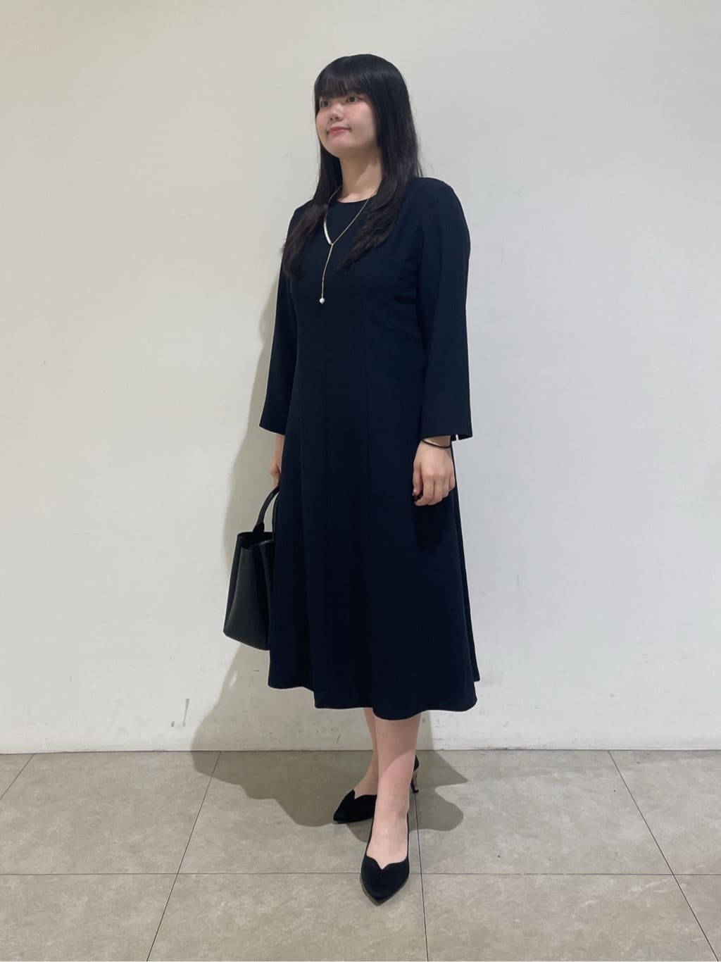 emikaさんの「INDIVI｜【洗える／UVケア】ジョーゼットフレアワンピース」を使ったコーディネート