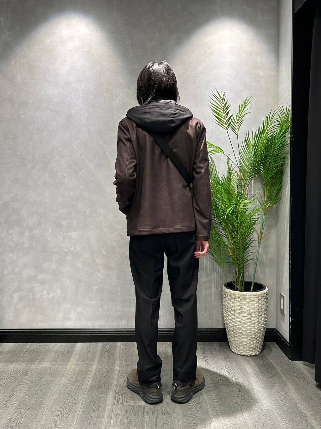 ruiさんの「TAKEO KIKUCHI｜【JUST ONE LAYER】ダウンファブリック ジップアップ フード ブルゾン」を使ったコーディネート
