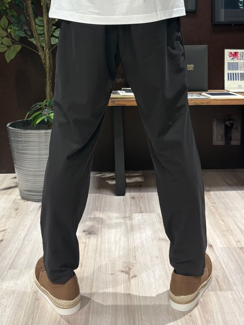 Kaiさんの「TAKEO KIKUCHI｜【COOL CITY WEAR】エアートール パンツ /接触冷感・通気性」を使ったコーディネート