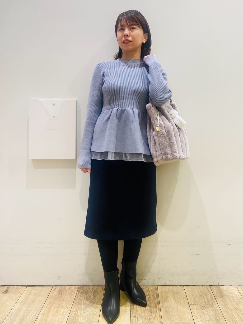 YUKOさんの「index｜KAWADAダウンペプラムショートコート【撥水／洗濯機OK／静電気防止裏地】」を使ったコーディネート