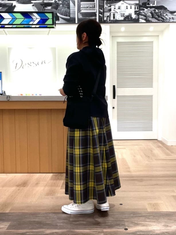 rinさんの「Dessin｜【洗える／体型カバー】ちょうどいいニットパーカ」を使ったコーディネート