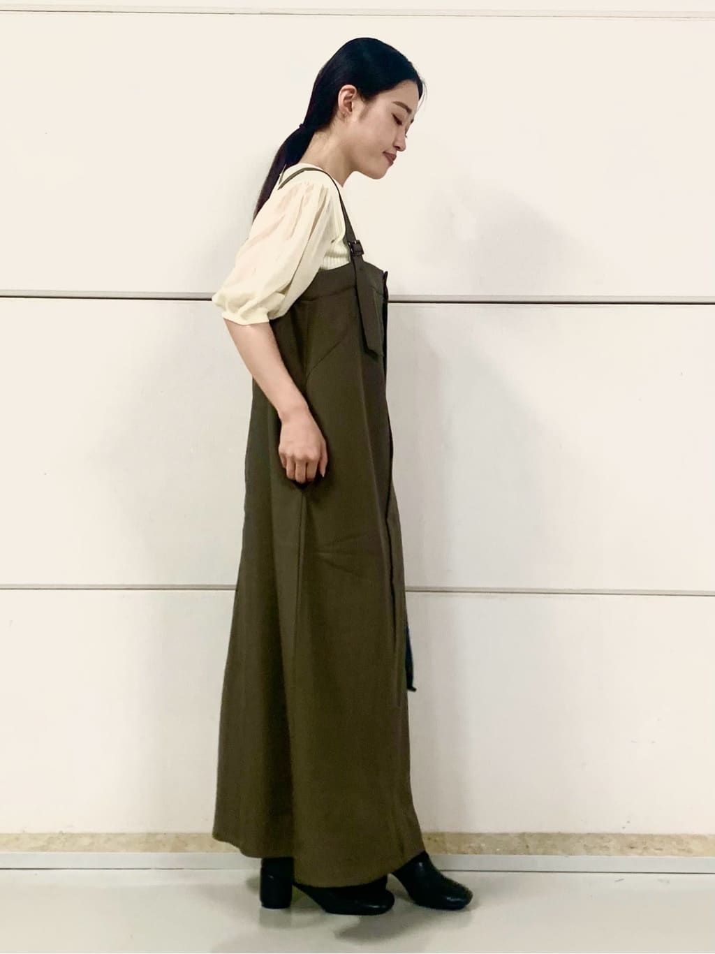 sahoさんの「THE SHOP TK｜シアーパフ袖ニット【洗濯機OK】」を使ったコーディネート