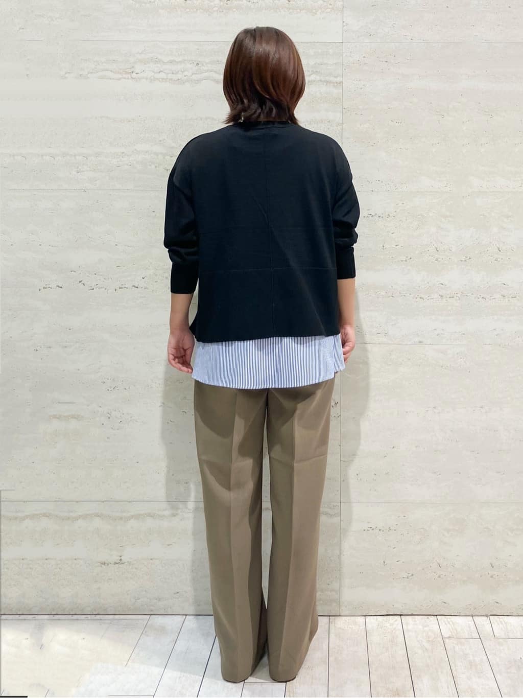 FUKAさんの「OPAQUE.CLIP｜《ツインセット》リラクシーサイドスリットニット&times;ドッキングタンク【洗濯機洗い可】」を使ったコーディネート