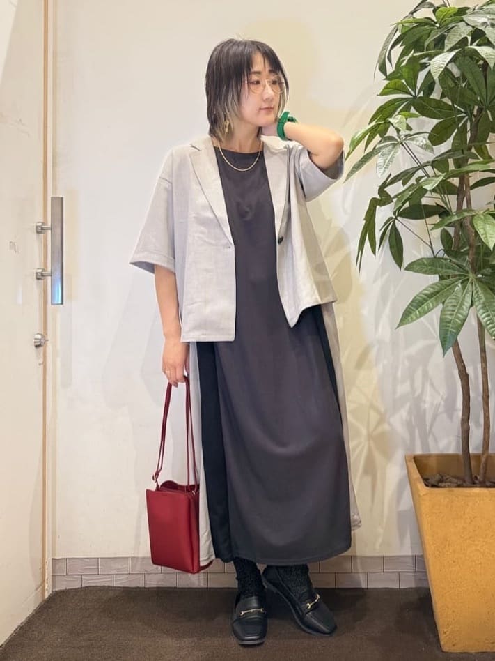 misakiさんの「SHOO･LA･RUE｜【セットアップ可/洗濯後しわになりにくい】5分袖テーラードジャケット」を使ったコーディネート