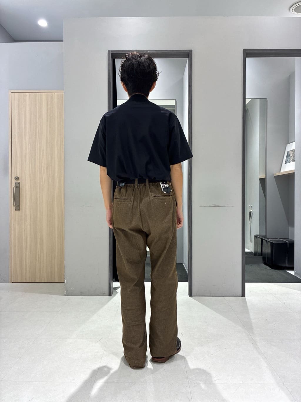 わいずみさんの「TAKEO KIKUCHI｜【COOL CITY WEAR】エアートール オープンカラーシャツ /接触冷感・通気性」を使ったコーディネート