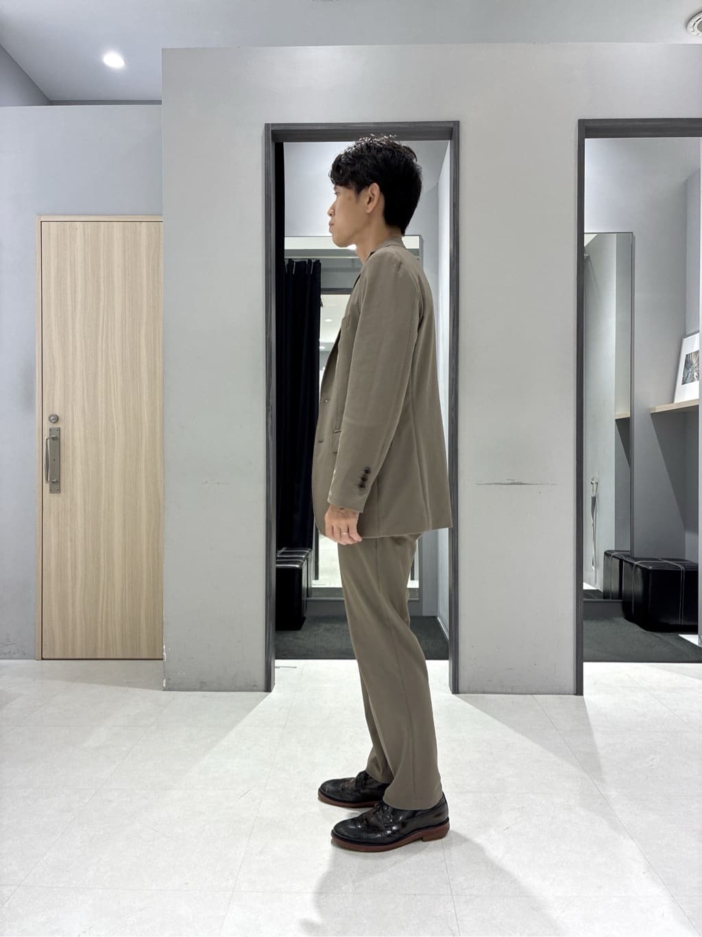 わいずみさんの「TAKEO KIKUCHI｜【360&deg;ストレッチ／セットアップ対応】None Of Stress ジャケット」を使ったコーディネート