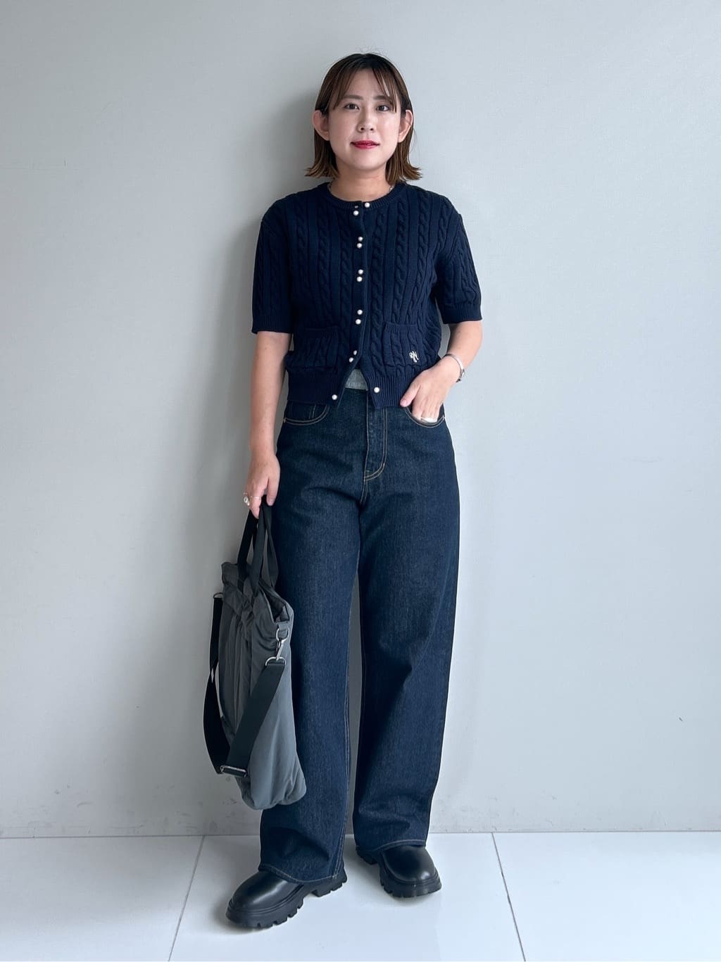 Hirokaさんの「Dessin｜ケーブルカーディガン」を使ったコーディネート