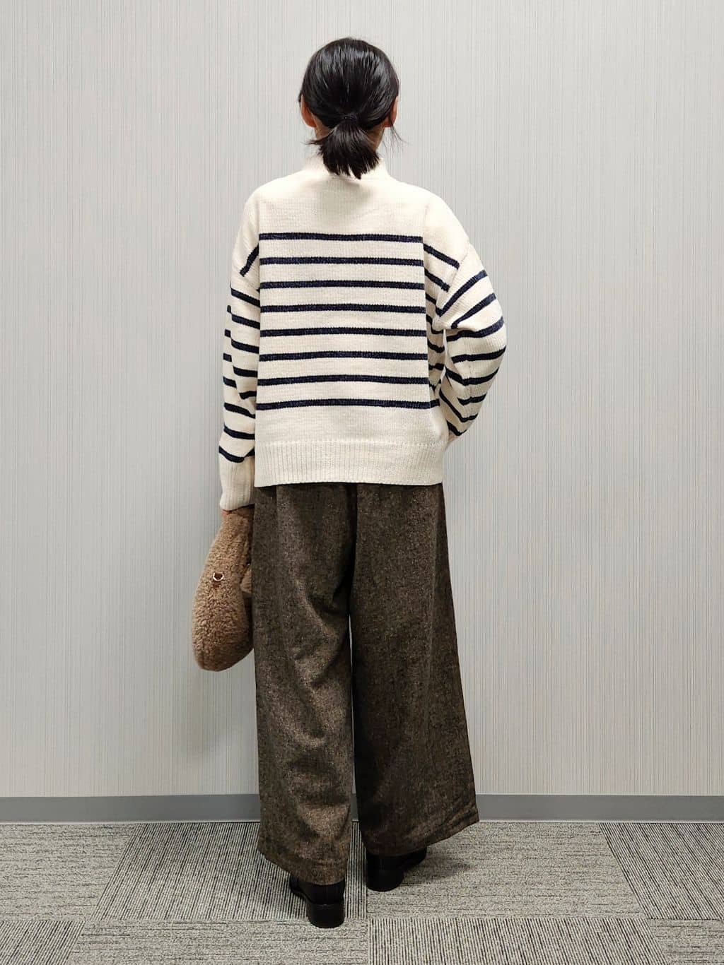 naraさんの「Dessin｜【洗える】ハイネックベロアモールニット」を使ったコーディネート