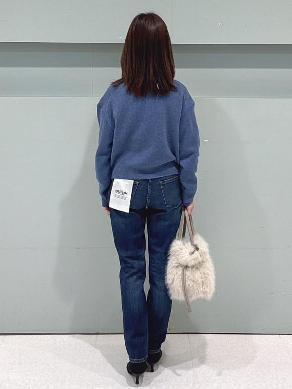 makiさんの「UNTITLED｜【ゆったりサイズ／着丈短め】ジップニットカーディガン」を使ったコーディネート