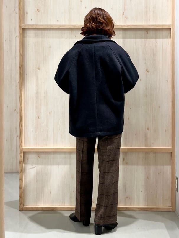 nakoさんの「THE SHOP TK｜ふんわり柔らかきれい色 ウール混ハイネックニット」を使ったコーディネート