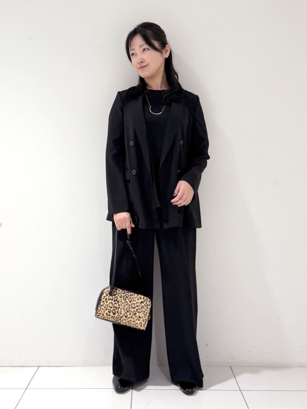 momokoさんの「INDIVI｜【軽く羽織れる！】ダブルジャケット」を使ったコーディネート