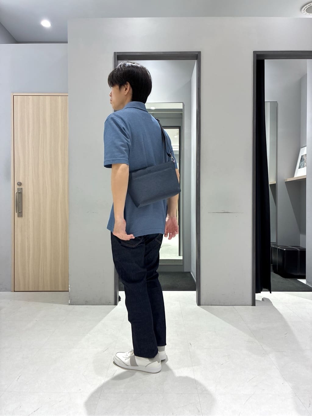 わいずみさんの「TAKEO KIKUCHI｜【抗菌防臭／9色5サイズ展開】ハニカムメランジ ポロシャツ」を使ったコーディネート