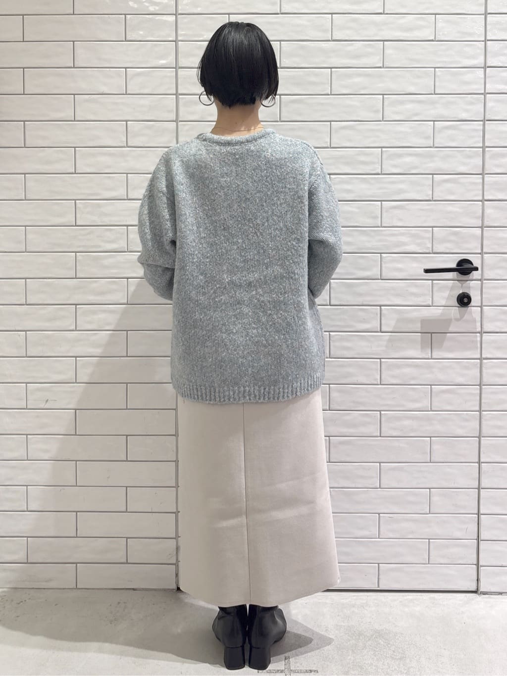 ayumiさんの「OPAQUE.CLIP｜カラーMIXリラクシーミドルゲージニット【洗濯機OK】」を使ったコーディネート