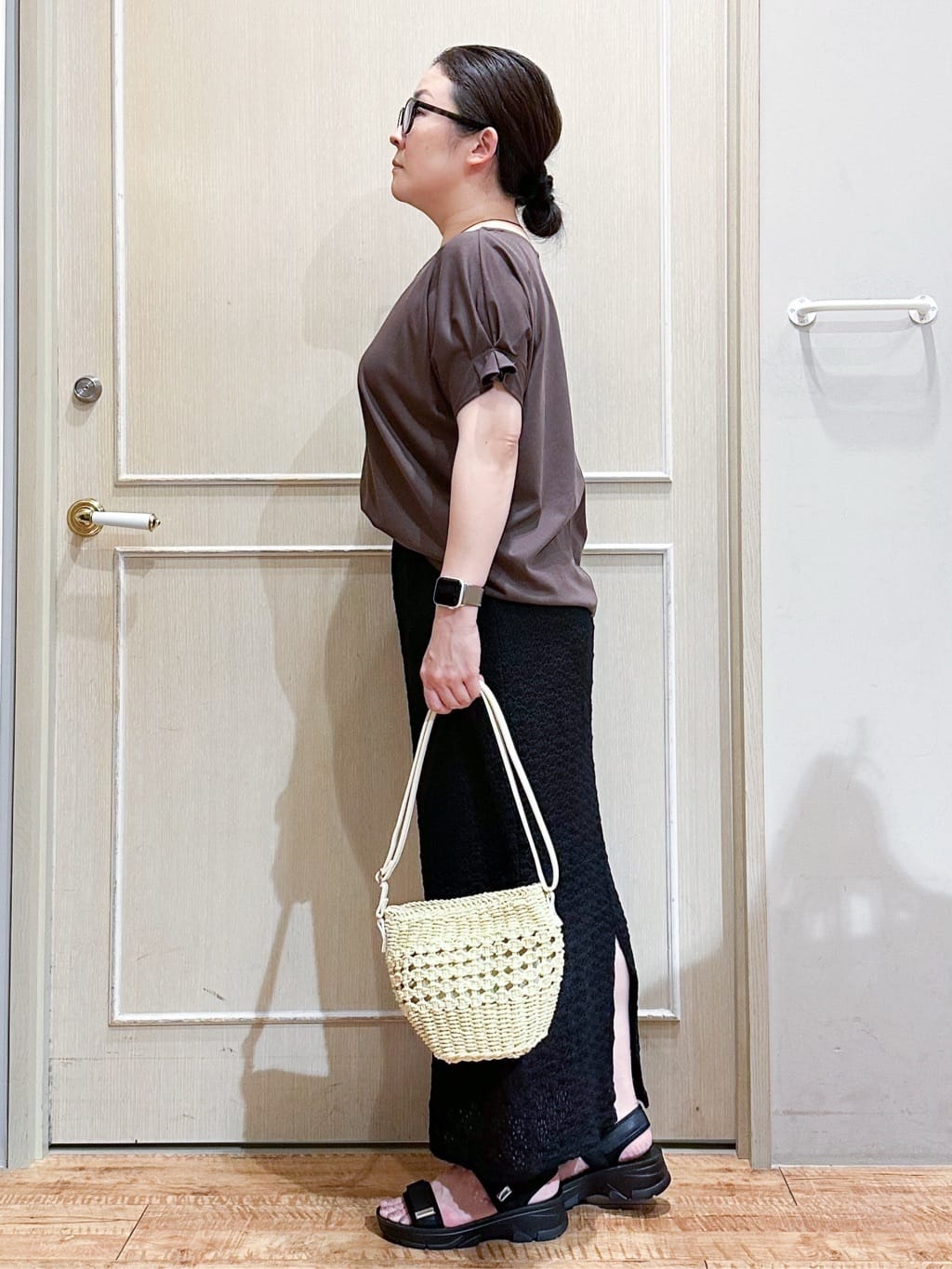 umeさんの「SHOO･LA･RUE｜【S-LL/UV/プチプラ】お袖タックで好印象 デザインTシャツ」を使ったコーディネート