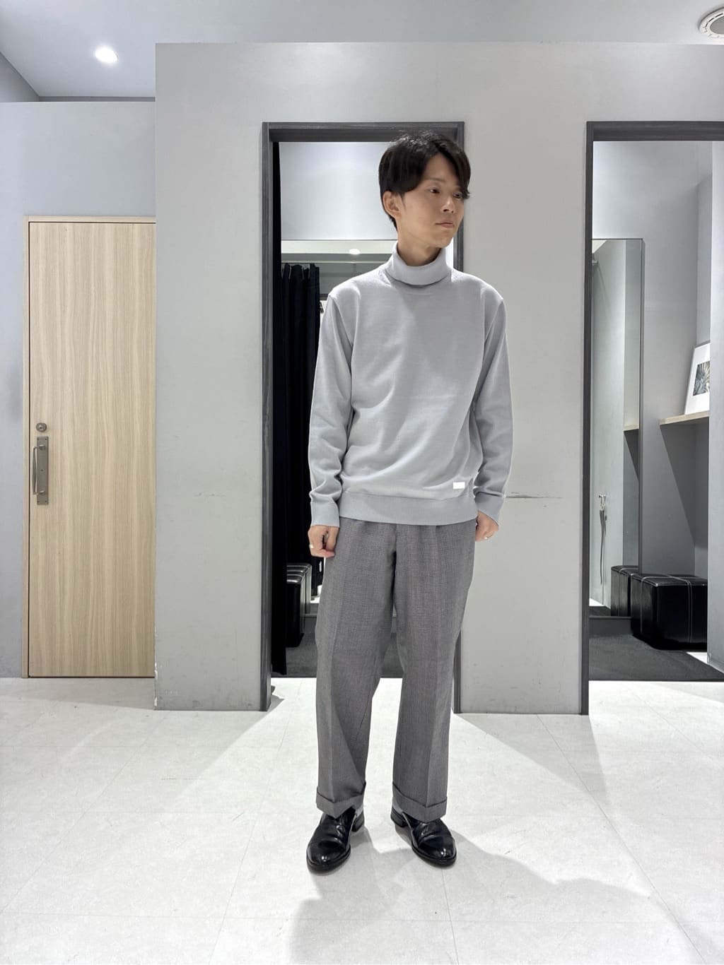 わいずみさんの「TAKEO KIKUCHI｜【360&deg;ストレッチ／セットアップ対応】None Of Stress ジャケット」を使ったコーディネート