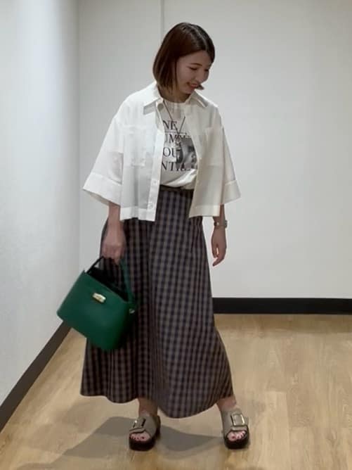 MIKIKOさんの「UNTITLED｜【前開き/洗える】ショート丈シアーシャツ」を使ったコーディネート