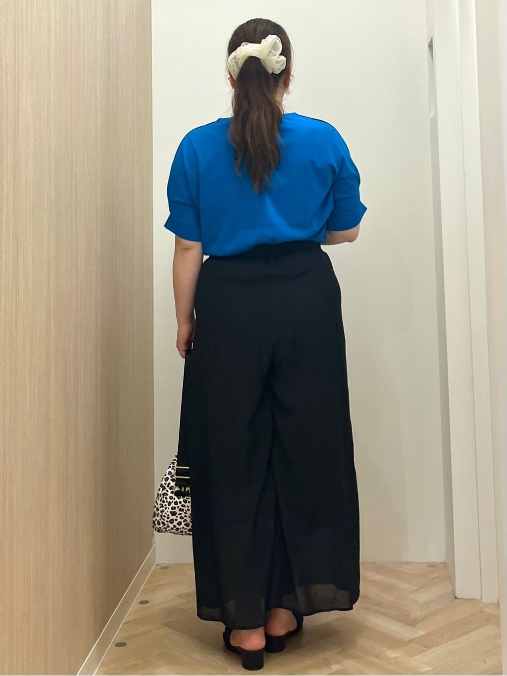 akariさんの「grove｜【Lee別注】サークルボディショルダー」を使ったコーディネート