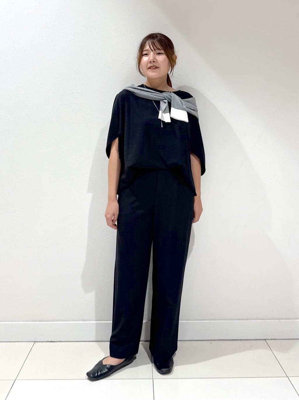YUUKIさんの「INDIVI｜【軽く羽織れる/洗える】ジャケット風カーディガン」を使ったコーディネート