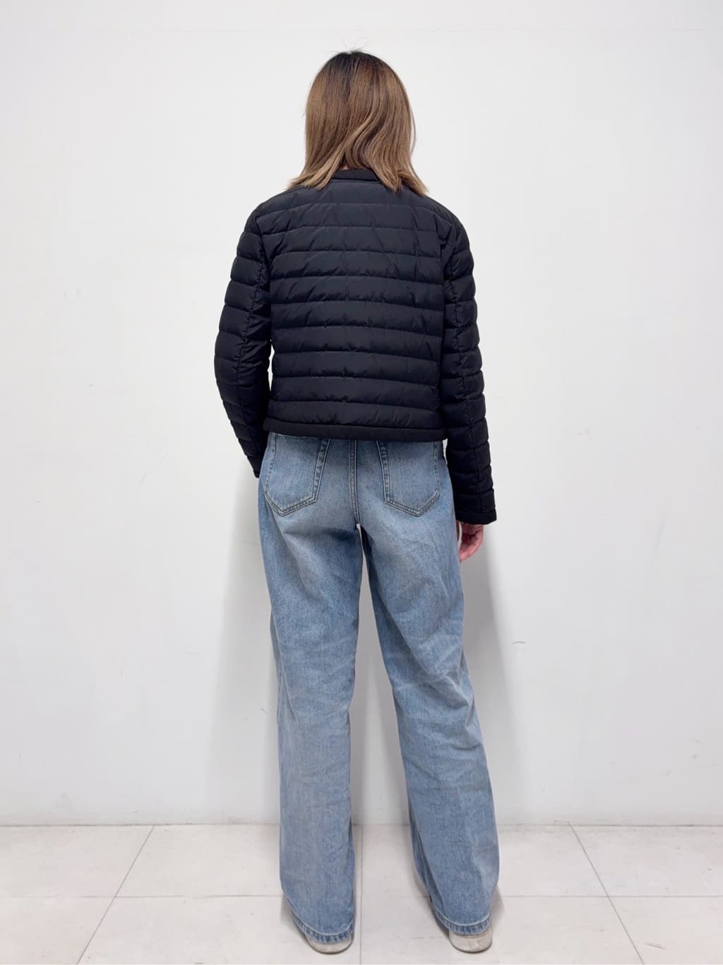 Nishijimaさんの「DRESSTERIOR｜ヴィンテージ加工ワイドデニムパンツ」を使ったコーディネート