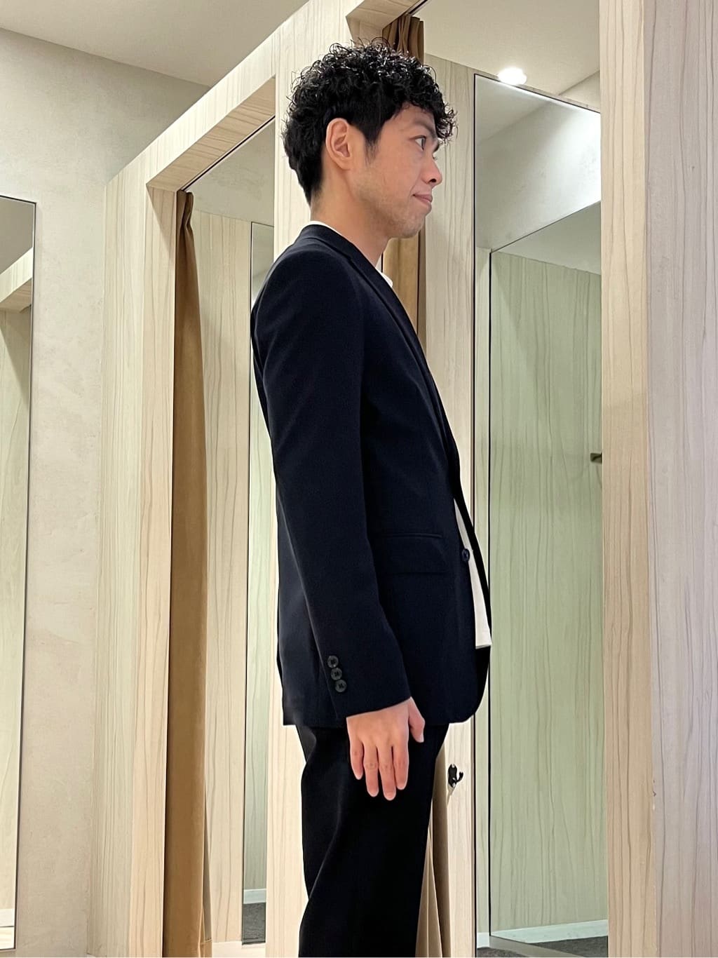 URAさんの「TAKEO KIKUCHI｜【ウールカシミヤブレンド】ビーバー調 スタンドカラー コート」を使ったコーディネート