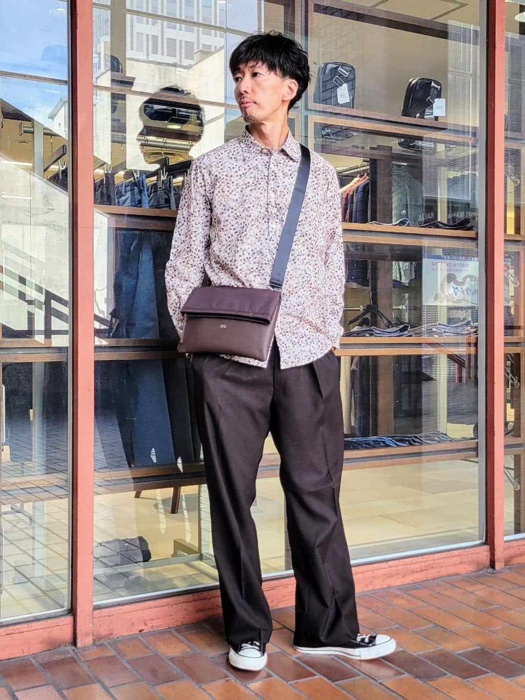 piroyaさんの「TAKEO KIKUCHI｜ストライプ小花 長袖シャツ」を使ったコーディネート