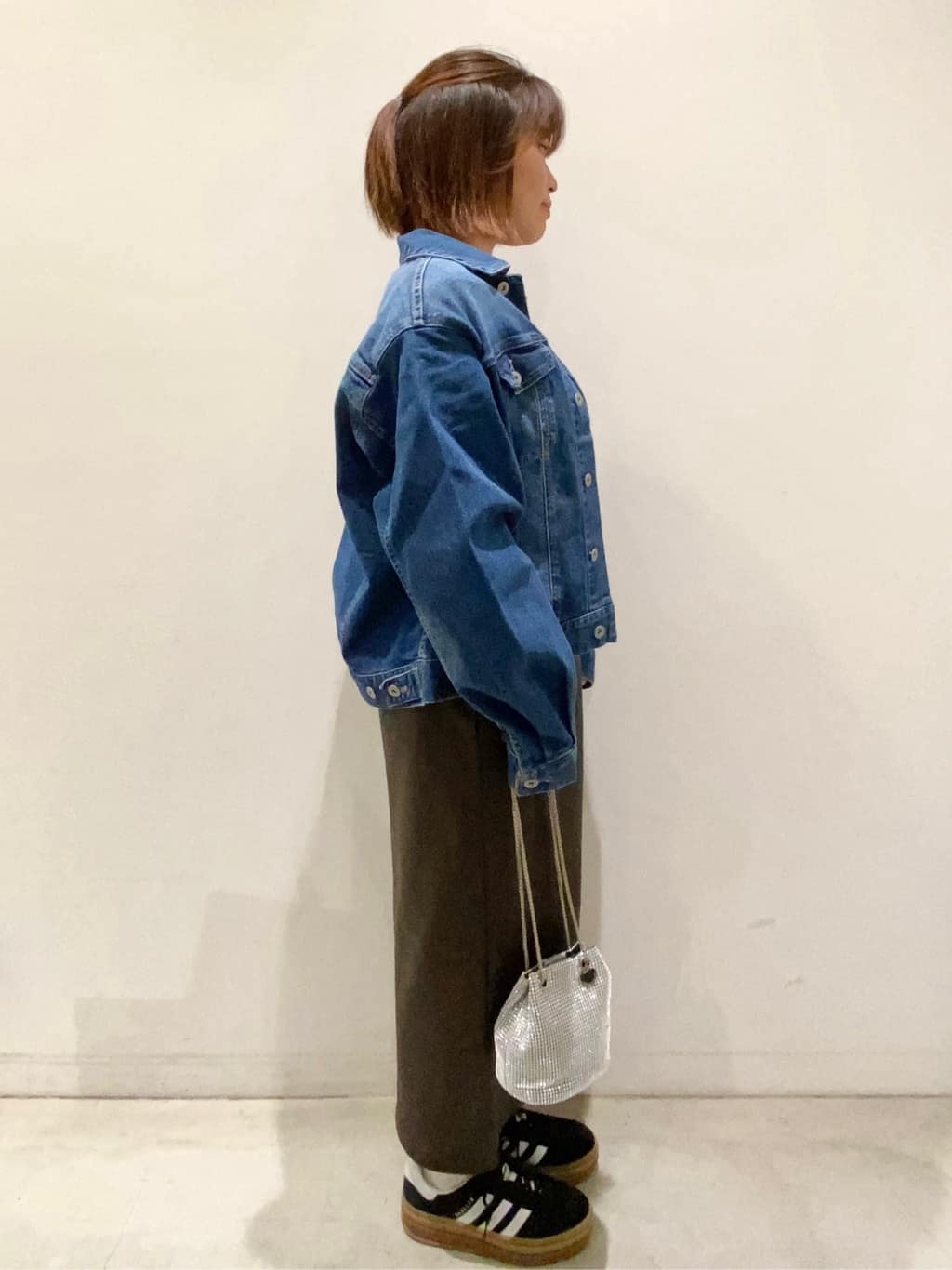 *mai*さんの「OPAQUE.CLIP｜シアーラウンドネックカットソー【洗濯機洗い可】」を使ったコーディネート