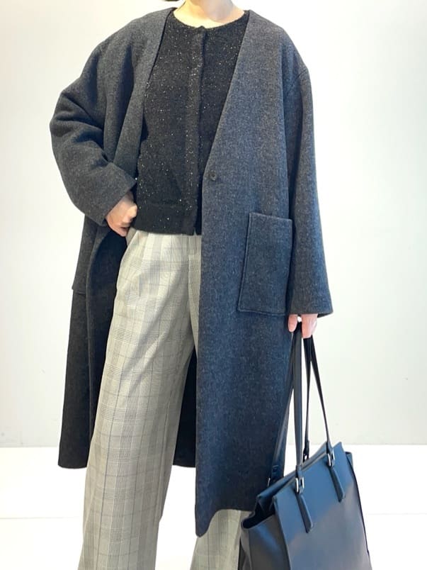 murayamaさんの「INDIVI｜【軽量／ウール混】ライトフォルム ロングコート」を使ったコーディネート