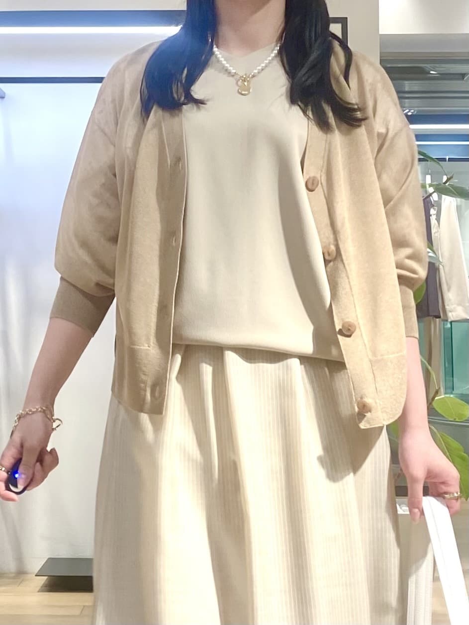 misakiさんの「INDIVI｜【洗える／前後2WAY】インナータンクトップ」を使ったコーディネート