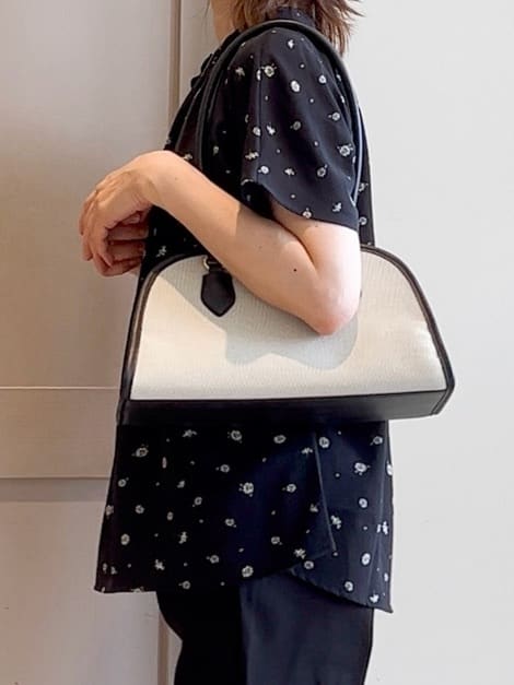 yamakoさんの「grove｜【冷感】サマーハイパーストレッチテーパードパンツ」を使ったコーディネート