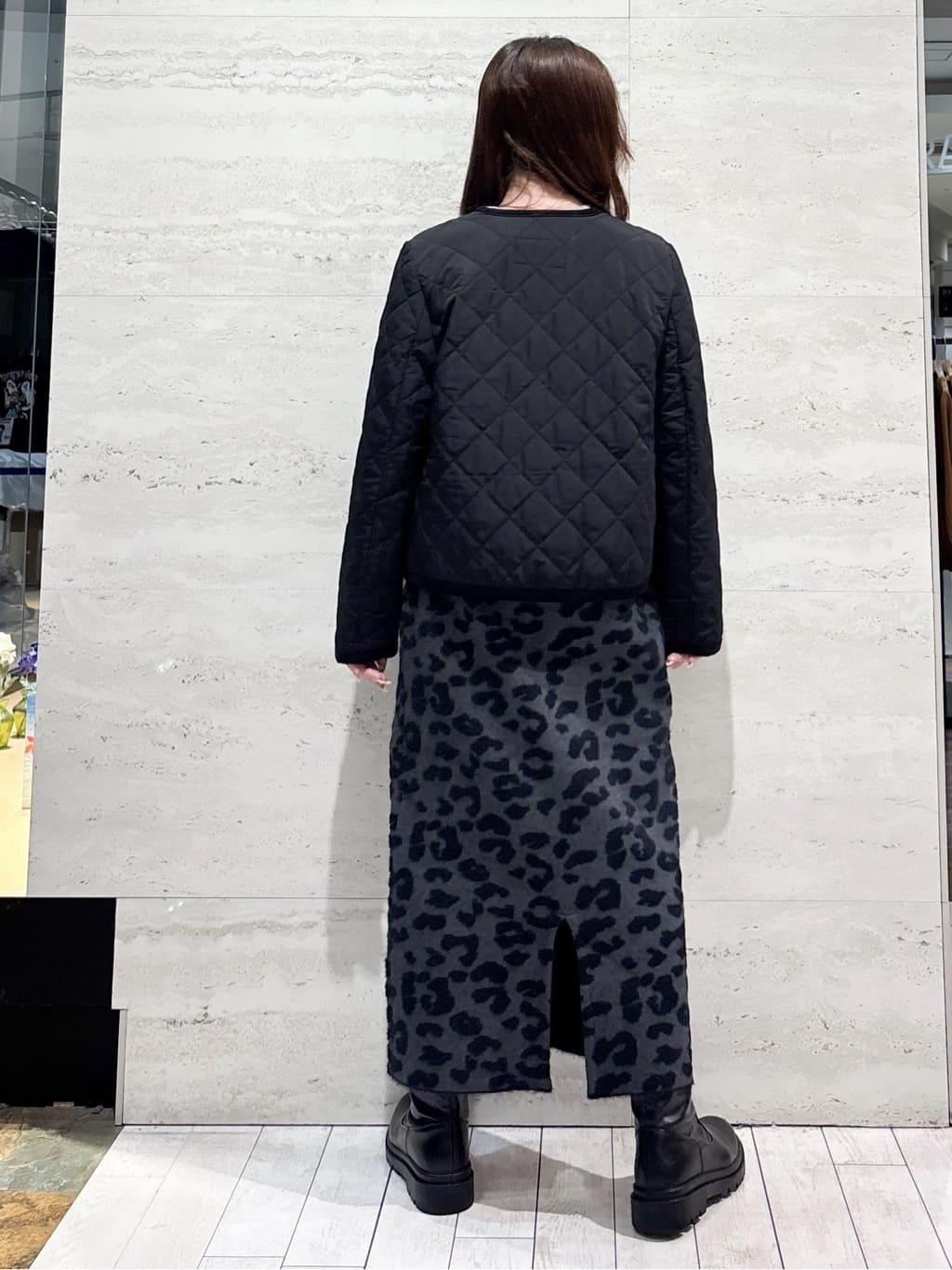 かほさんの「OPAQUE.CLIP｜【2WAY】エナメルワイドスクエアボストンバッグ」を使ったコーディネート